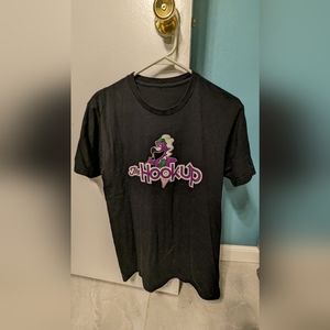 The hookup. Size  men's small or  medium funky  flamingo tee like new